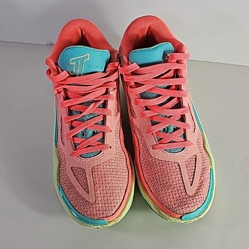 Jordan tatum pink